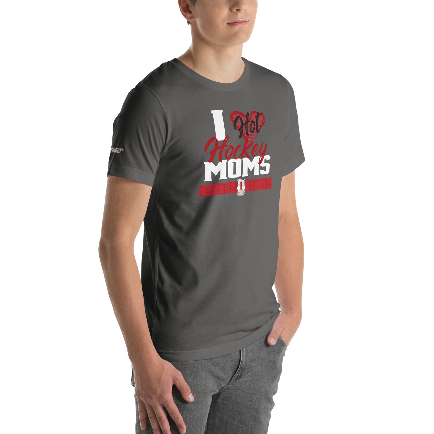 I <3 Hot Hockey Moms T-shirt